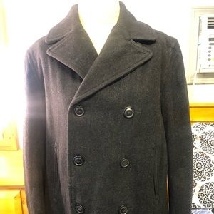 Men’s Old Navy Peacoat like NEW